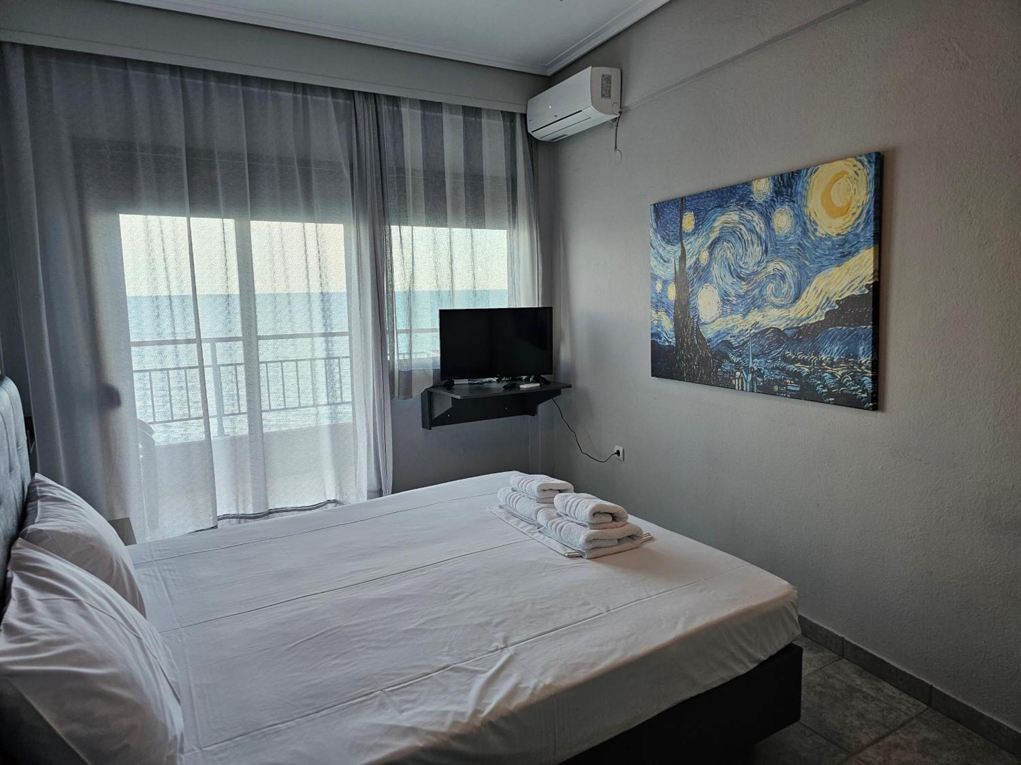 Studio Just On The Beach Паралия-Катерини Номер фото