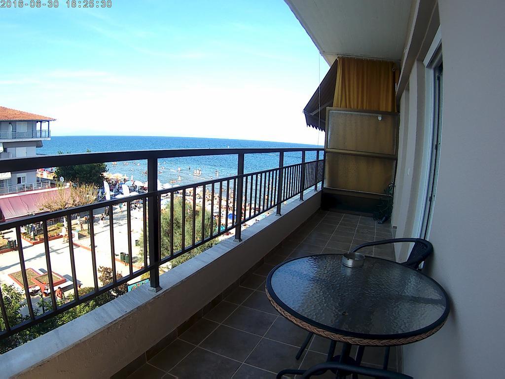 Studio Just On The Beach Паралия-Катерини Экстерьер фото