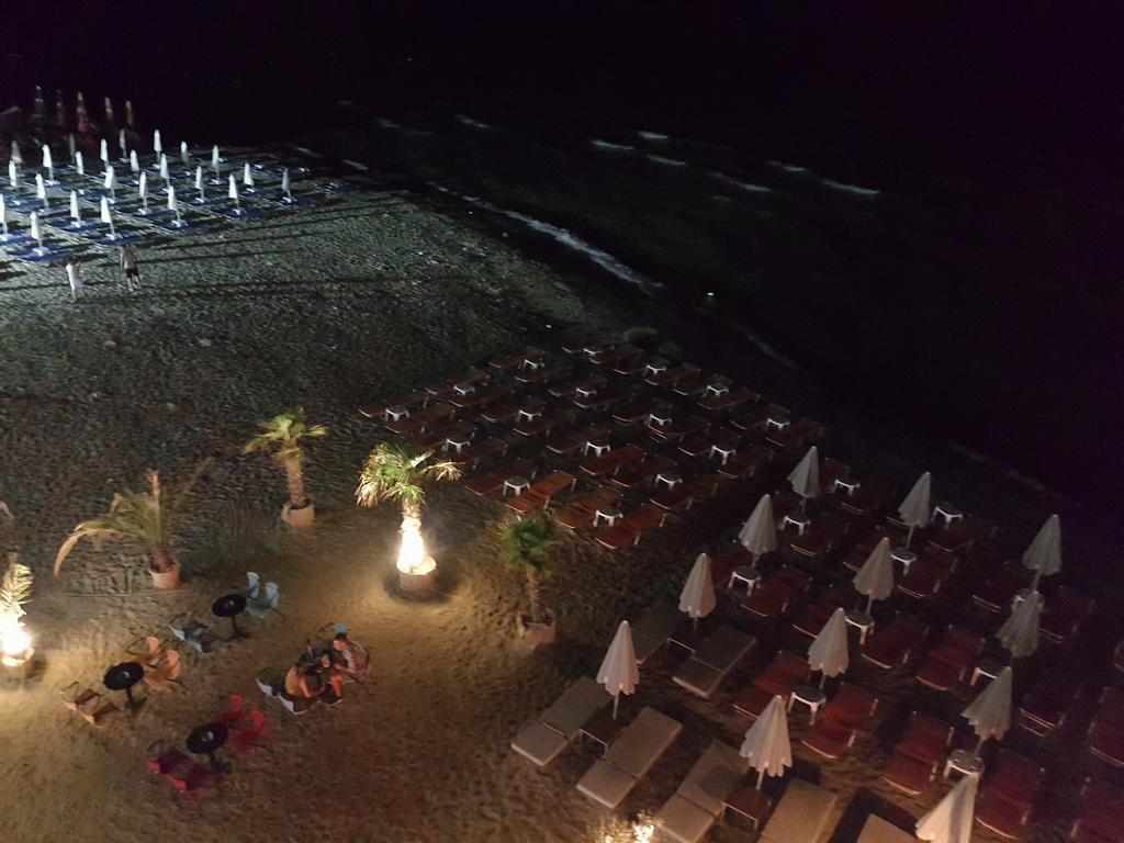 Studio Just On The Beach Паралия-Катерини Экстерьер фото